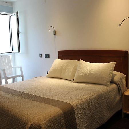 Apartamentos Turisticos Vistademar Luarca Zewnętrze zdjęcie