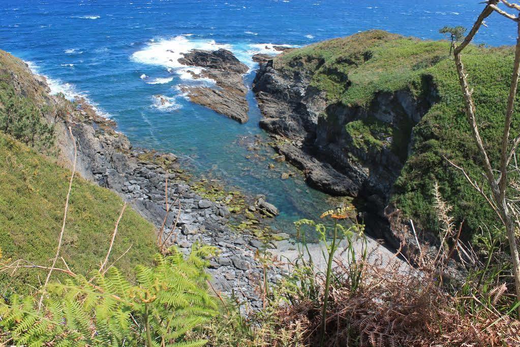 Apartamentos Turisticos Vistademar Luarca Zewnętrze zdjęcie