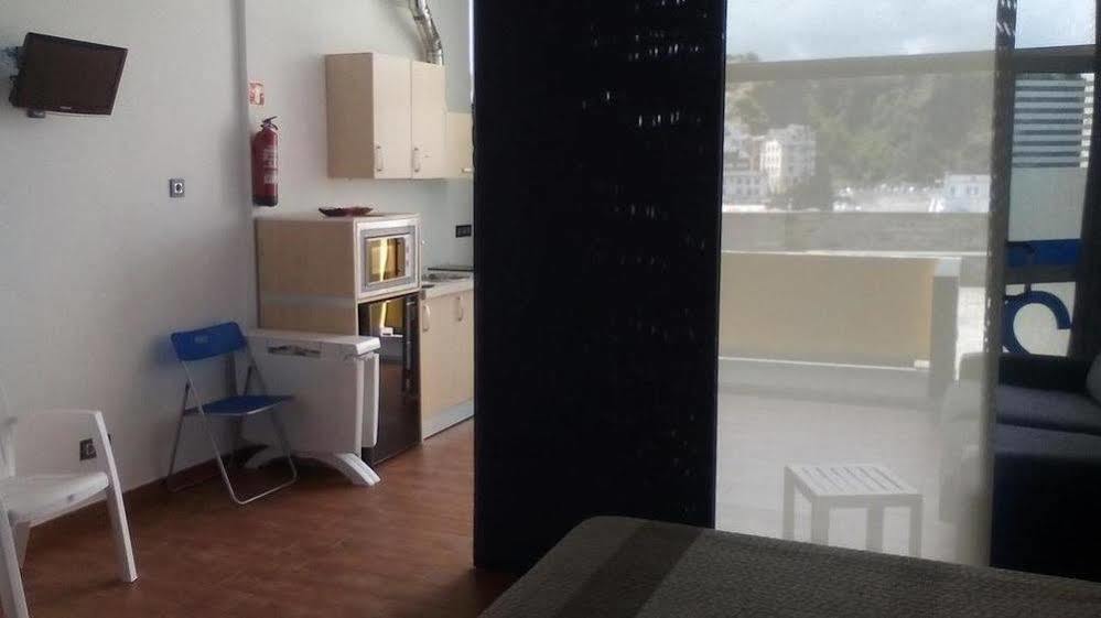 Apartamentos Turisticos Vistademar Luarca Zewnętrze zdjęcie