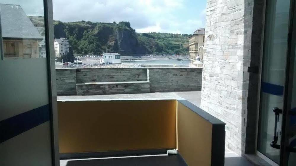 Apartamentos Turisticos Vistademar Luarca Zewnętrze zdjęcie